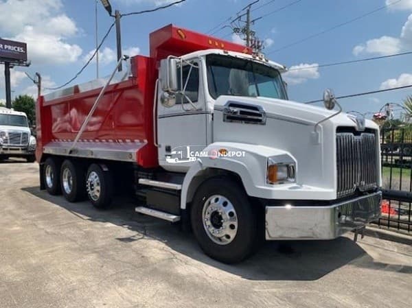 2015 Western Star 4700 Dump Trucks