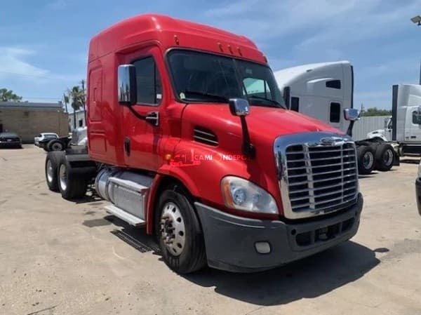 2019 Freightliner CASCADIA 113 Sleeper Trucks