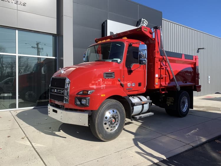 2025 Mack MD742 Dump Trucks
