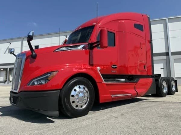 2022 Kenworth  T680 Sleeper Trucks