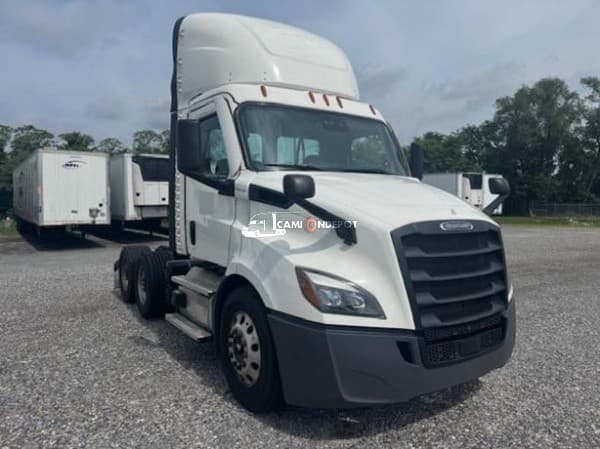 2021 Freightliner CASCADIA 116 Day Cab Trucks