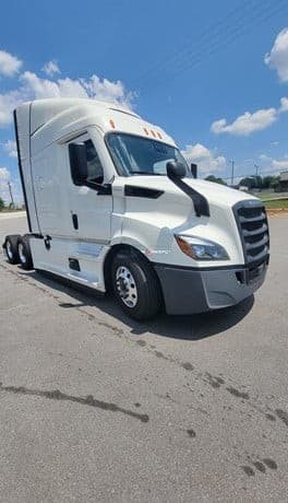 2021 Freightliner CASCADIA 116 Sleeper Trucks