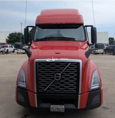 2023 Volvo VNL64T760 Sleeper Trucks