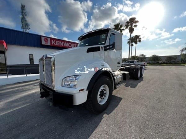 2024 Kenworth T880 Cab & Chassis Trucks