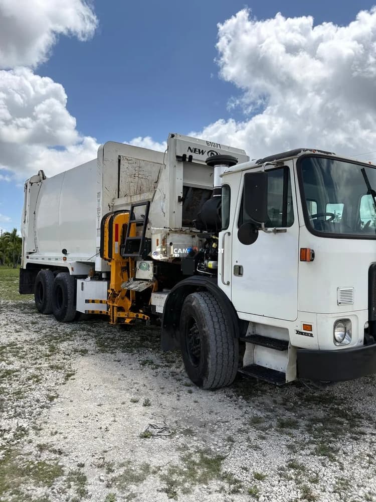 2015 Autocar ACX Recycling Trucks