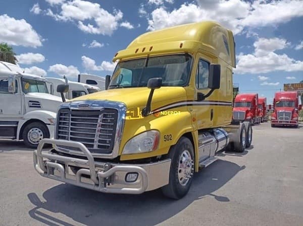 2017 Freightliner CASCADIA 125 Sleeper Trucks