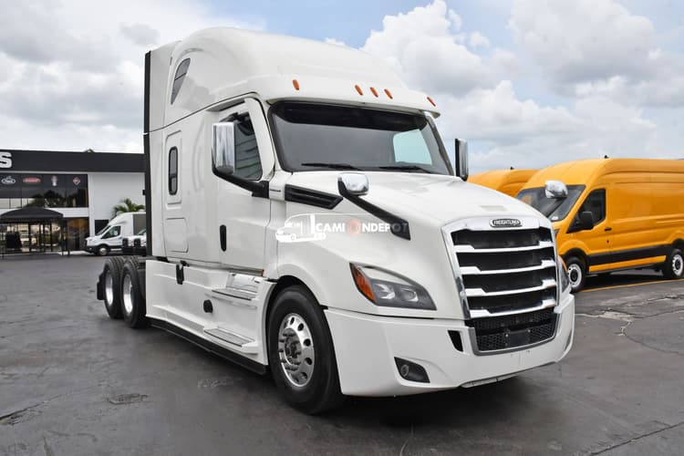 2020 Freightliner CASCADIA 126 Sleeper Trucks