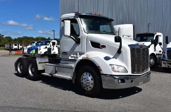 2020 Peterbilt 579 Day Cab Trucks