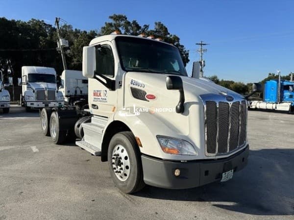 2020 Peterbilt 579 Day Cab Trucks