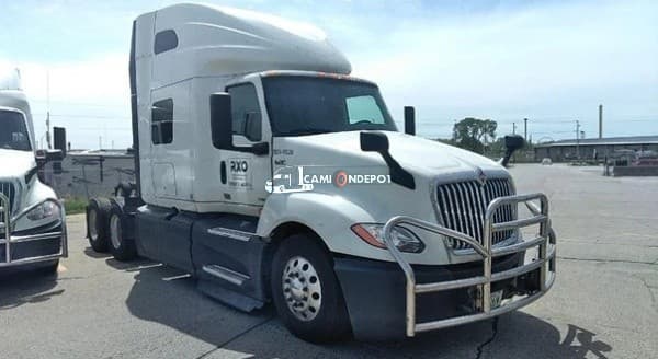 2021 International  LT Sleeper Trucks