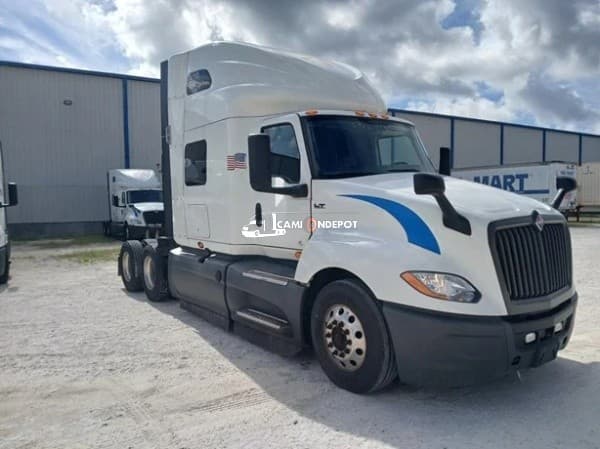 2021 International  LT Sleeper Trucks