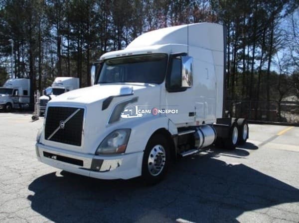 2017 Volvo  VNL64T630 Sleeper Trucks