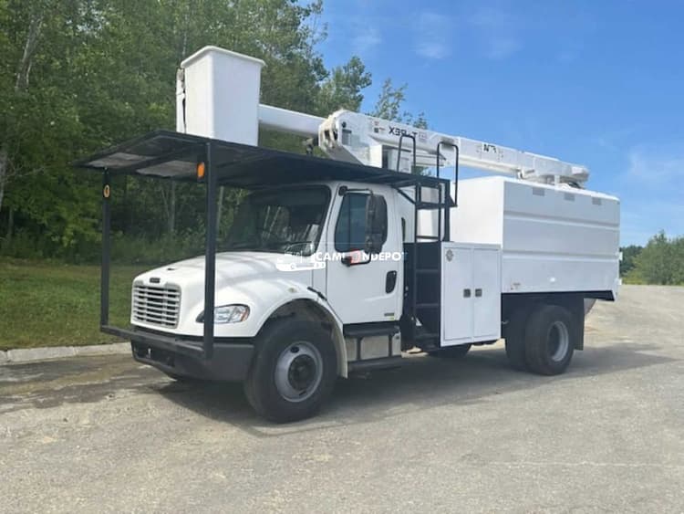 2010 Freightliner m2 Bucket Trucks Service Trucks