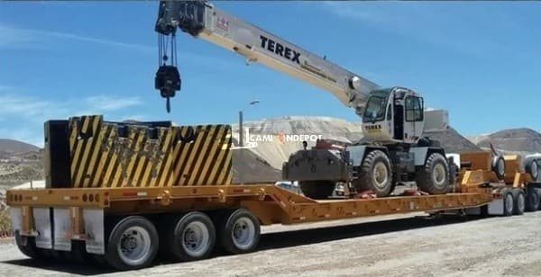 2024 Conquest 60 TON Lowboy Trailer