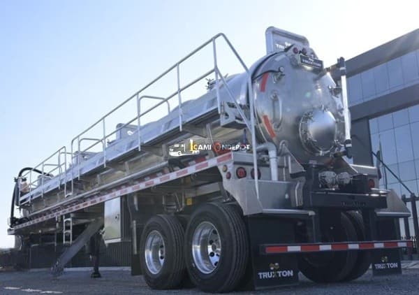 2025 Truxton 42 ft Other Trailers