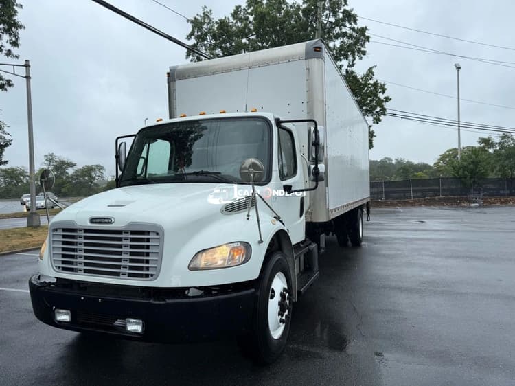 2020 Freightliner M106 Box Trucks