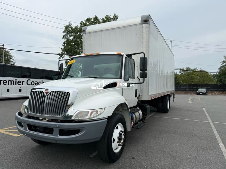 2018 International 4300 Box Trucks