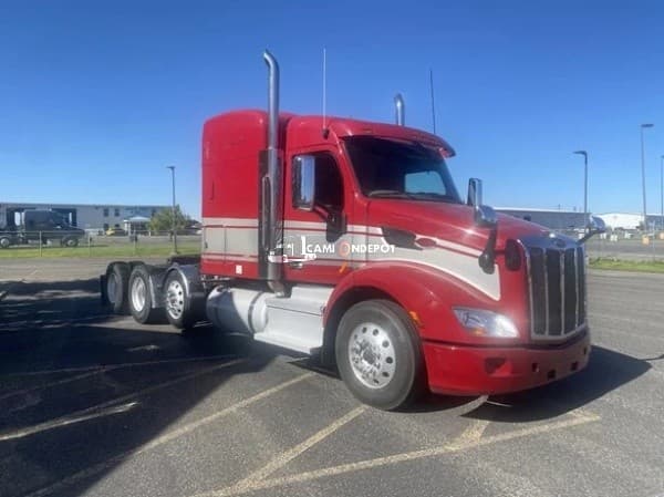 2022 Peterbilt 579 Sleeper Trucks