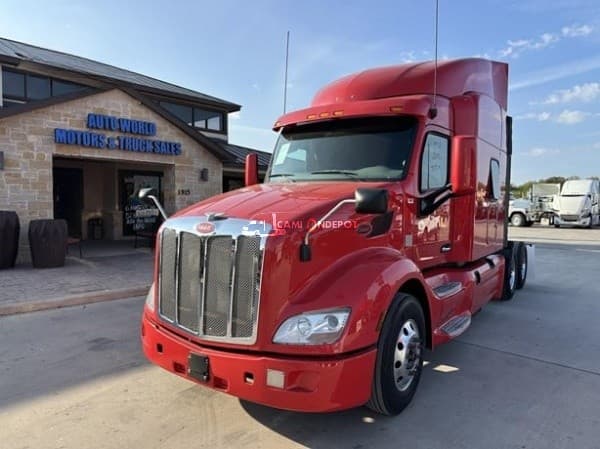2018 Peterbilt 579 Sleeper Trucks