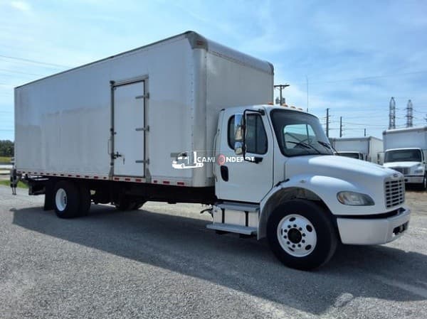 2018 Freightliner BUSINESS CLASS M2 106 Box Trucks