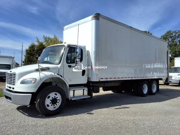 2020 Freightliner BUSINESS CLASS M2 106 Box Trucks