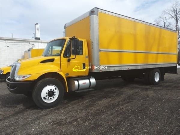 2018 International DURASTAR 4300 Box Trucks