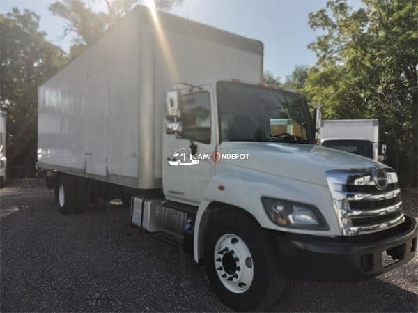 2016 Hino 268A Box Trucks
