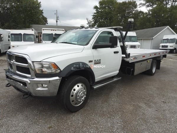 2017 Ram  5500 HD Tow Trucks