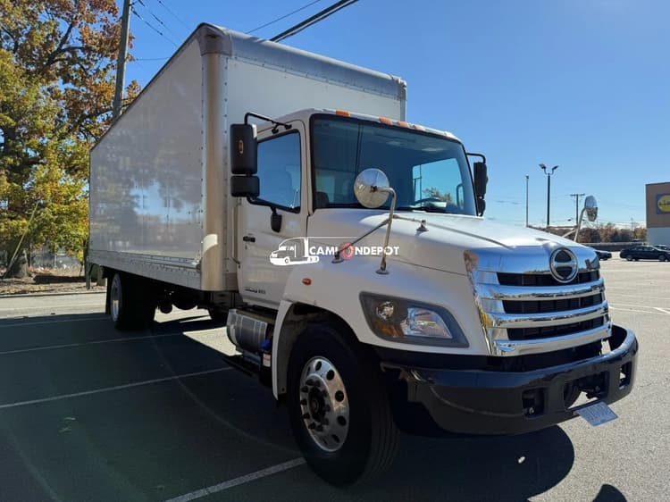 2020 Hino  268A Box Trucks
