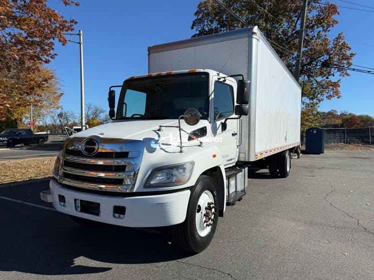 2019 Hino 268A Box Trucks