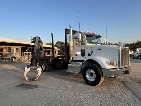 2017 Peterbilt 365 Grapple Trucks