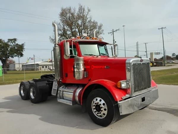 2007 Peterbilt 379 Day Cab Trucks