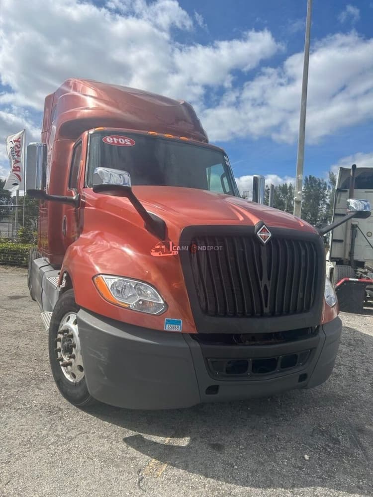 2019 International LT Sleeper Trucks