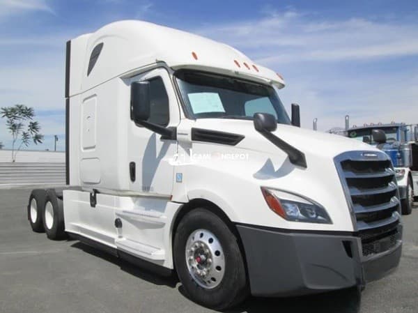 2020 Freightliner CASCADIA 126 Sleeper Trucks