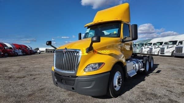 2019 International LT Day Cab Trucks