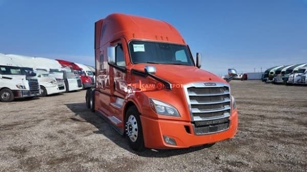 2022 Freightliner CASCADIA 126 Sleeper Trucks