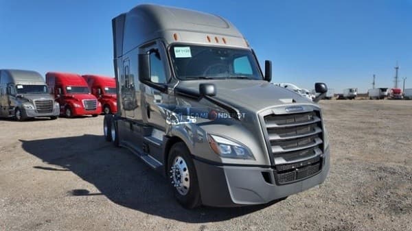 2023 Freightliner CASCADIA 126 Sleeper Trucks
