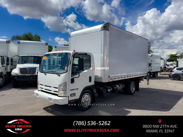 2020 Isuzu NRR Box Trucks