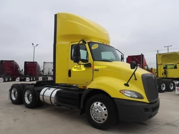 2020 International RH Day Cab Trucks