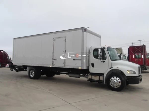 2015 Freightliner BUSINESS CLASS M2 106 Box Trucks