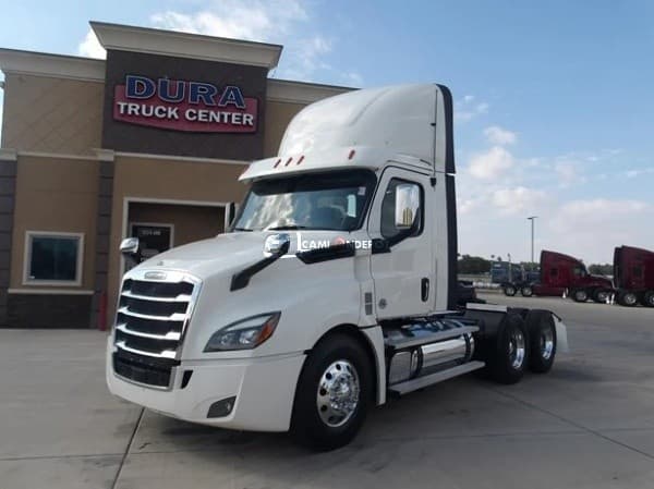 2020 Freightliner CASCADIA 126 Day Cab Trucks