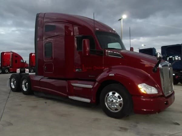 2019 Kenworth T680 Sleeper Trucks