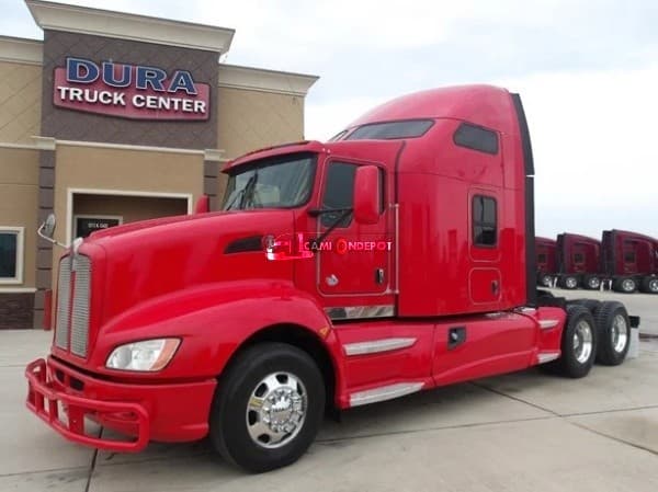 2017 Kenworth T660 Sleeper Trucks