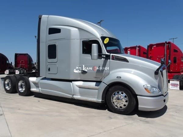 2021 Kenworth T680 Sleeper Trucks