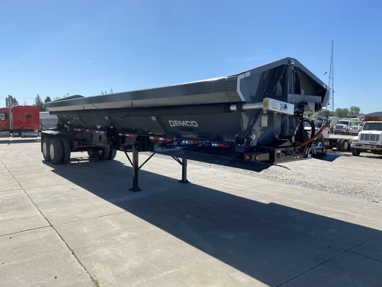 2027 Demco CR402 AR 3424 Trailers End Dump 