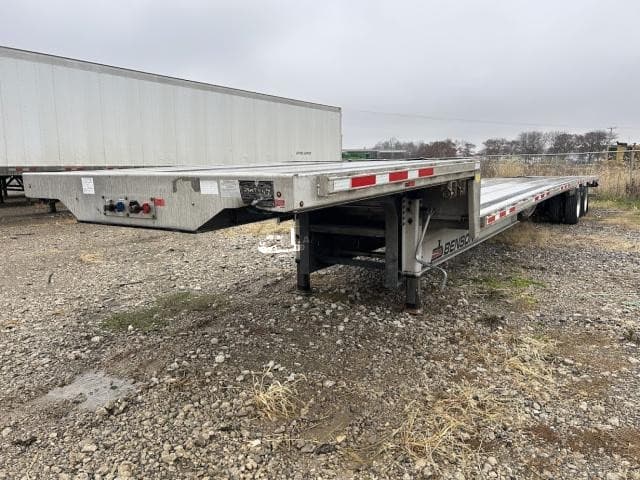 2023 Transcraft TRAILER Trailers Drop Deck 
