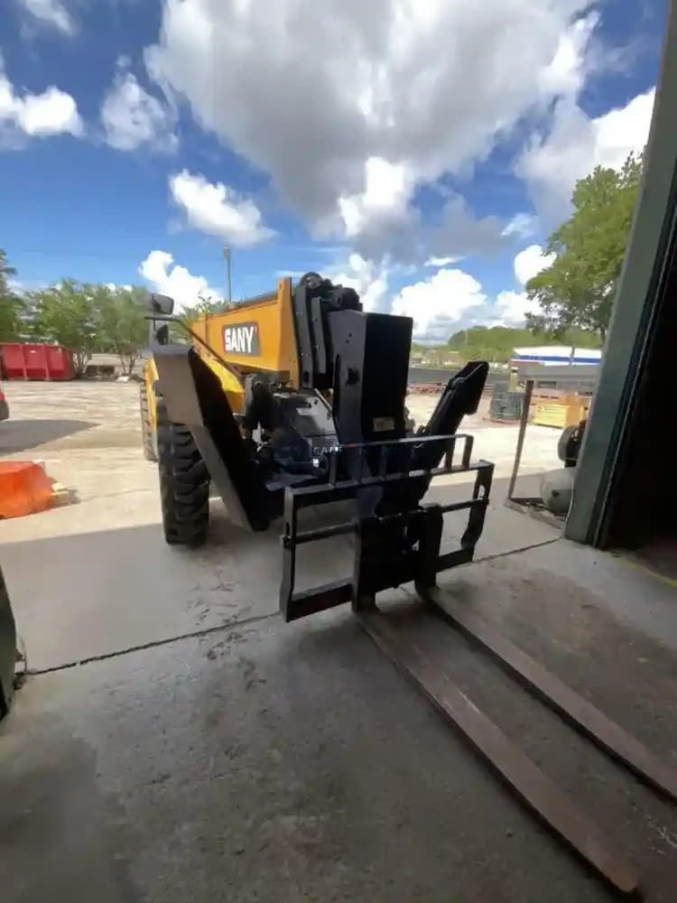 2023 Sany STH1056A Telehandlers