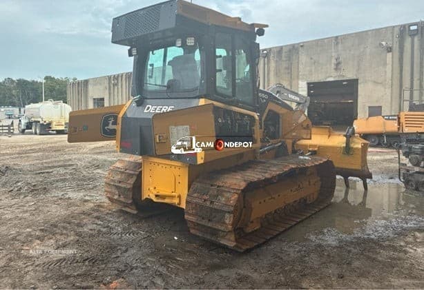2023 Deere  650 P TIER  Construction Equipment Crawler Dozers