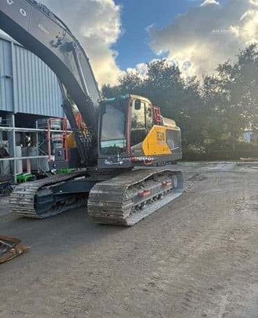2024 Volvo EC370 Construction Equipment Excavators