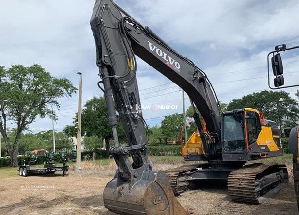 2022 Volvo EC380EL Construction Equipment Excavators
